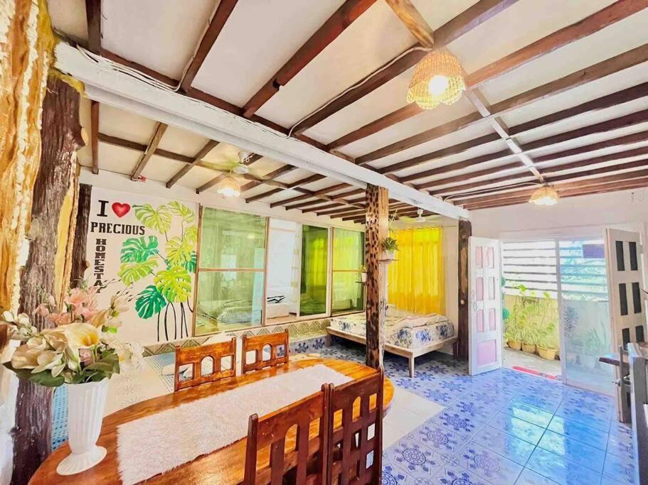 Precious Homestay Burgos  Εξωτερικό φωτογραφία